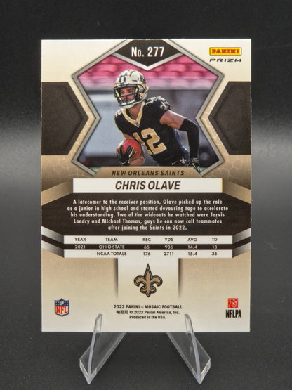 2022 Panini Mosaic Chris Olave NFL Debut Pink Camo Mosaic Prizm RC #277 New Orleans Saints