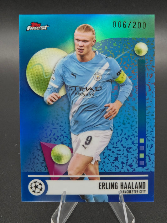 2025-26 Topps Finest UEFA Club Competitions Erling Haaland Blue Refractor 006/200 #152 Manchester City
