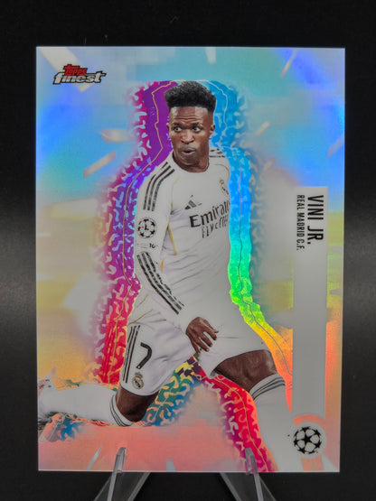 2026 Topps Finest Vini Jr. Hologlow Variation SSP #185 Real Madrid C.F.