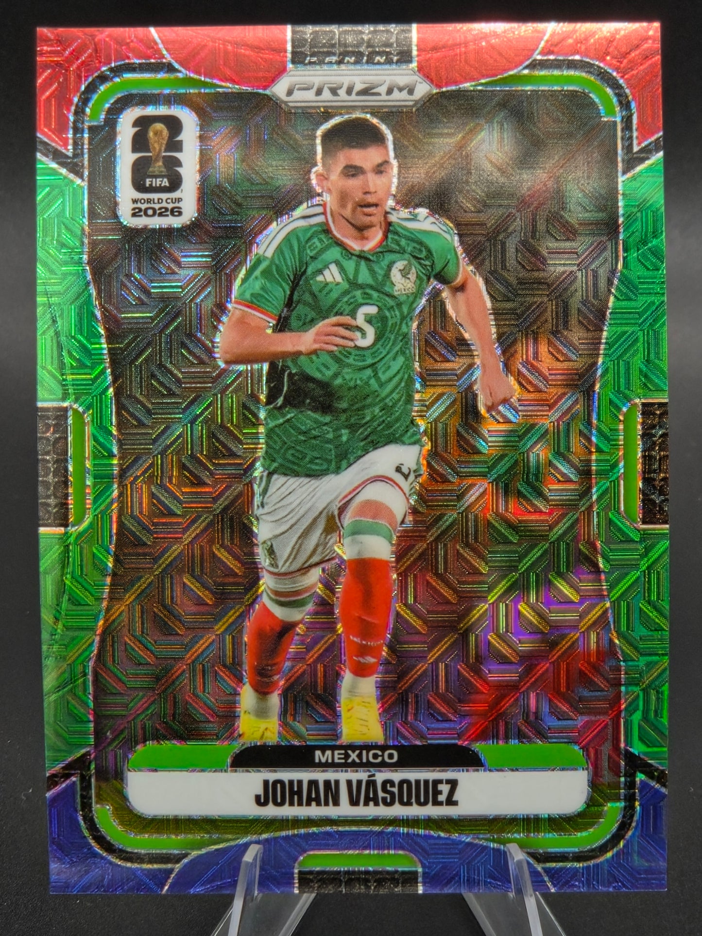 2026 Panini Prizm FIFA World Cup Johan Vásquez RGB Mojo #285 Mexico